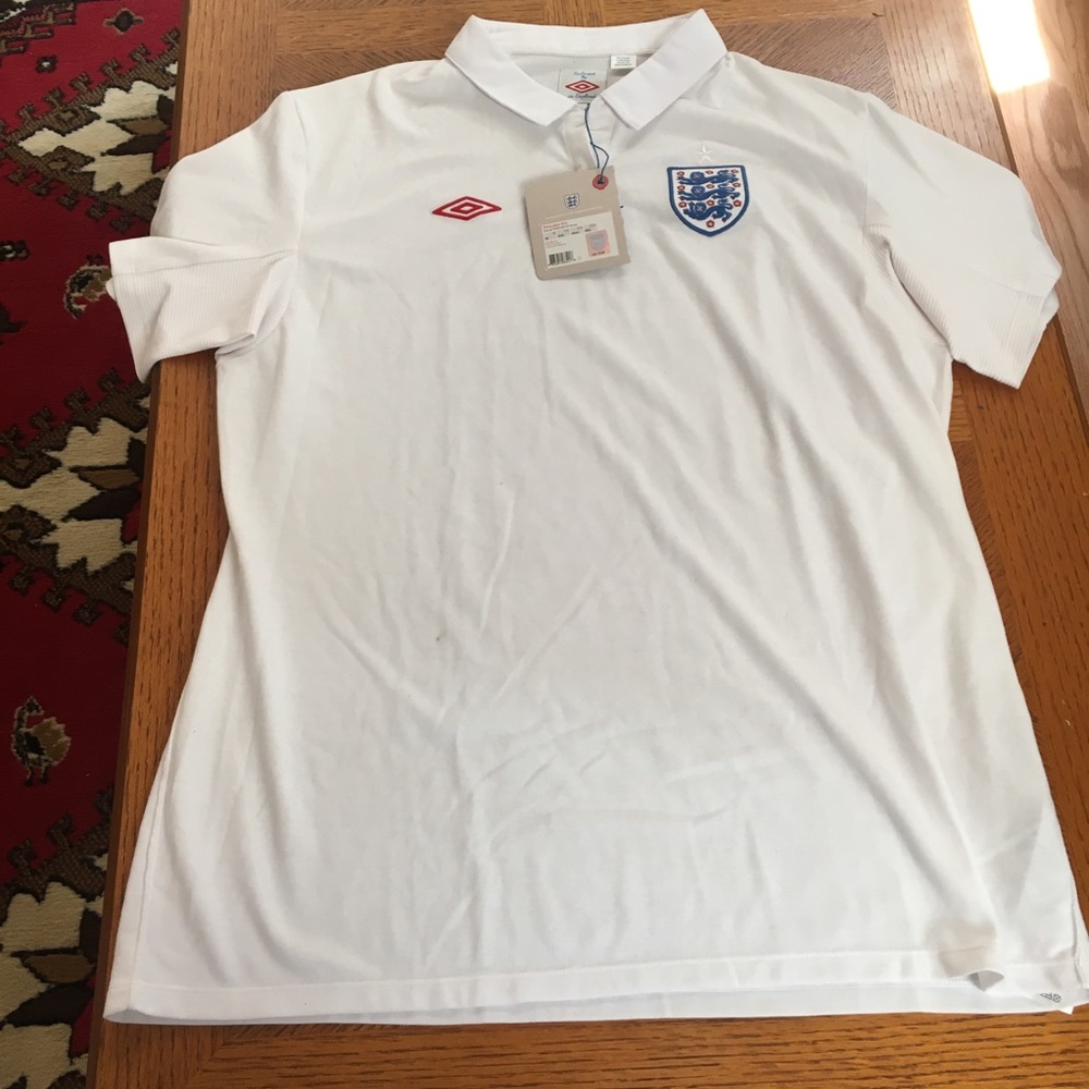 NWT England women’s soccer jersey
